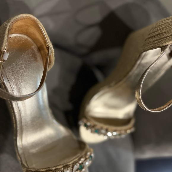 Gucci espadrilles, size 7 - Picture 2 of 4